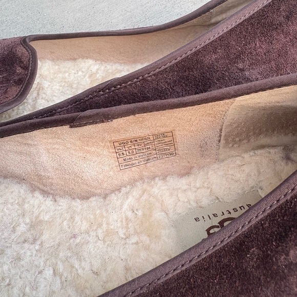 UGG Alloway Suede Brown Flats Size 9.5 - Picture 2 of 9